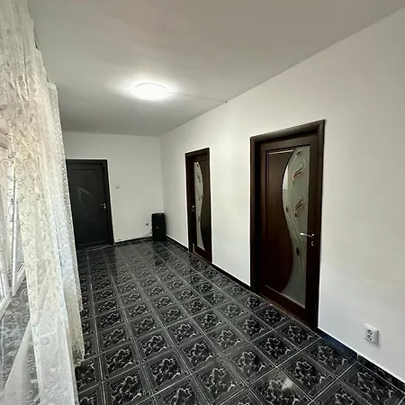 Cazare Curte Holiday home *
